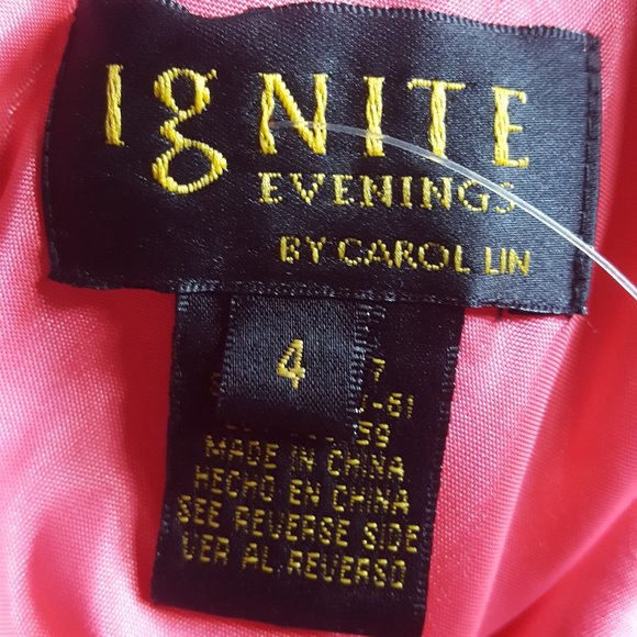 BEAUTIFUL, LONG, ELEGANT, DRESS BY: CAROL LIN SIZE 4 COLOR: CORAL (PEONY) - Picture 8 of 8